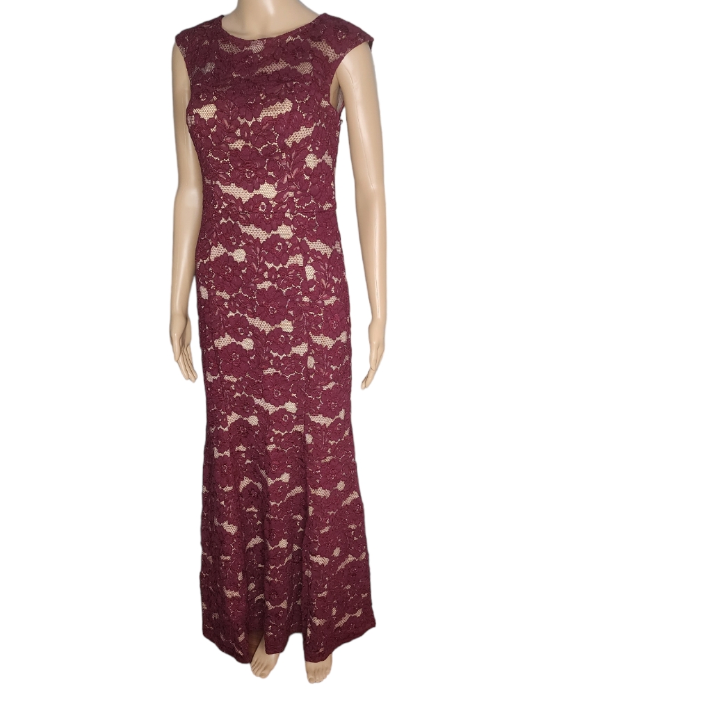 Decode 1.8 Women's Formal Wear Burgundy Sleeve-Less, Lace Maxi Dress Size 4
